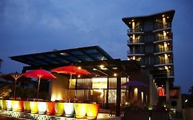 โรงแรมเดอะเซส บางแสน